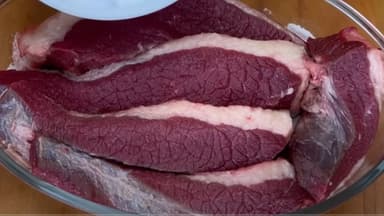 Qual o melhor tempo para dessalgar a carne de sol?