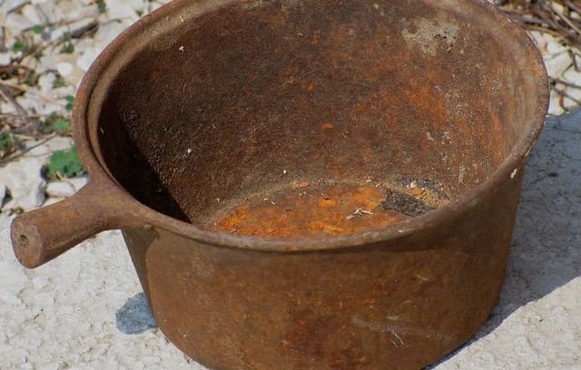 Aprenda a tirar a Ferrugem de utensílios e moveis 