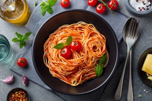 10 receitas de macarrão com molho de tomate 