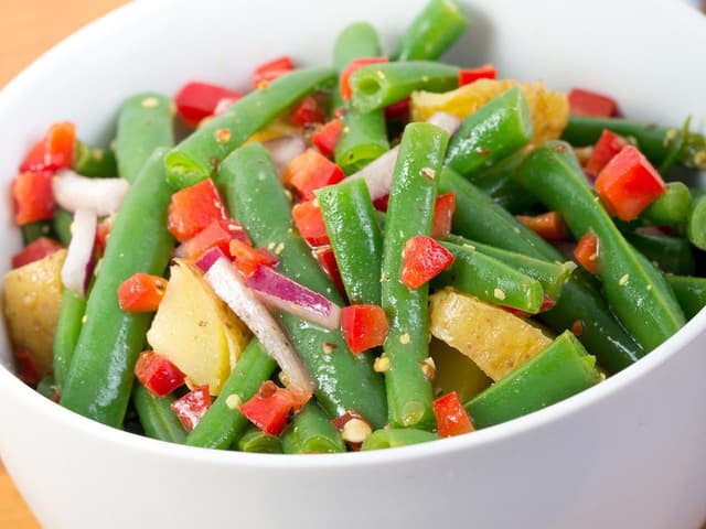 8 receitas de salada de legumes