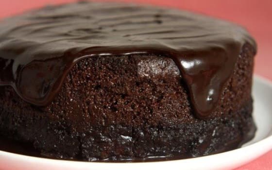 Bolo de Chocolate, simples, de liquidificador, com água