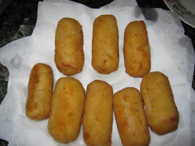 Enroladinho de salsicha