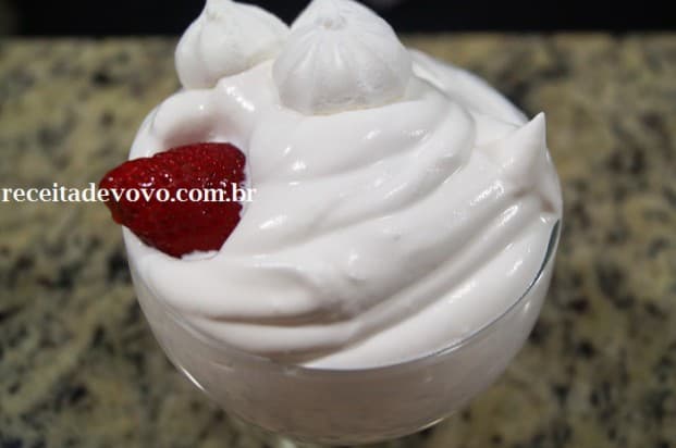 Falso chantilly