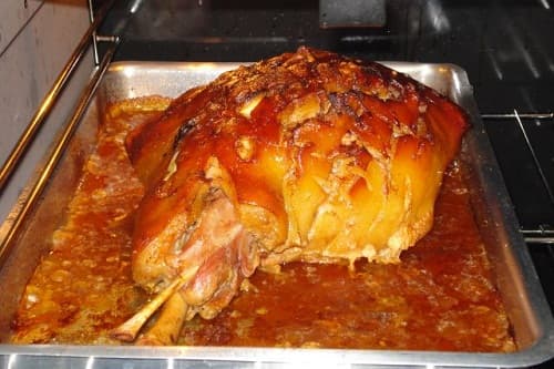 Pernil de porco assado