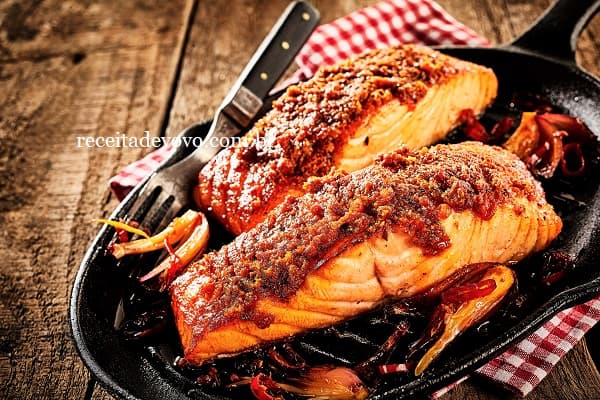 Salmão com crosta