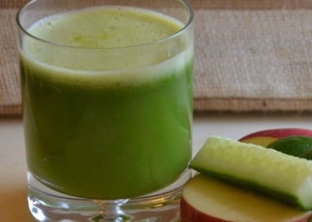 Suco detox de chia e pepino