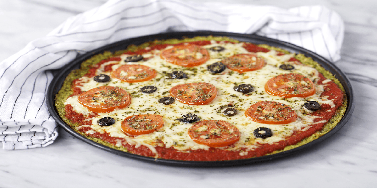 Receita de Pizza de brócolis low carb