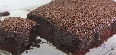 Bolo de chocolate fofinho de microondas