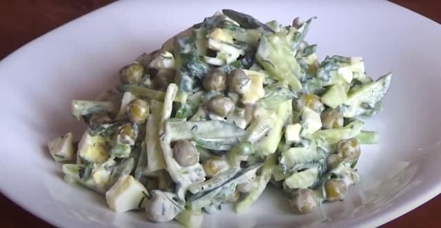 Salada de Legumes Verde Refrescante para dias muito quente