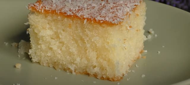 Bolo de Trigo com Margarina Bem Molhadinho