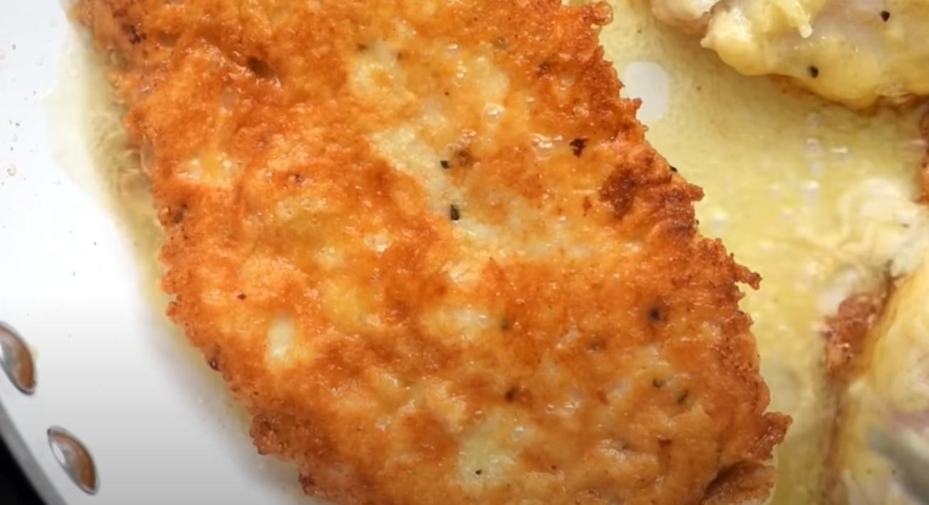 Peito de Frango com Crosta de Parmesão