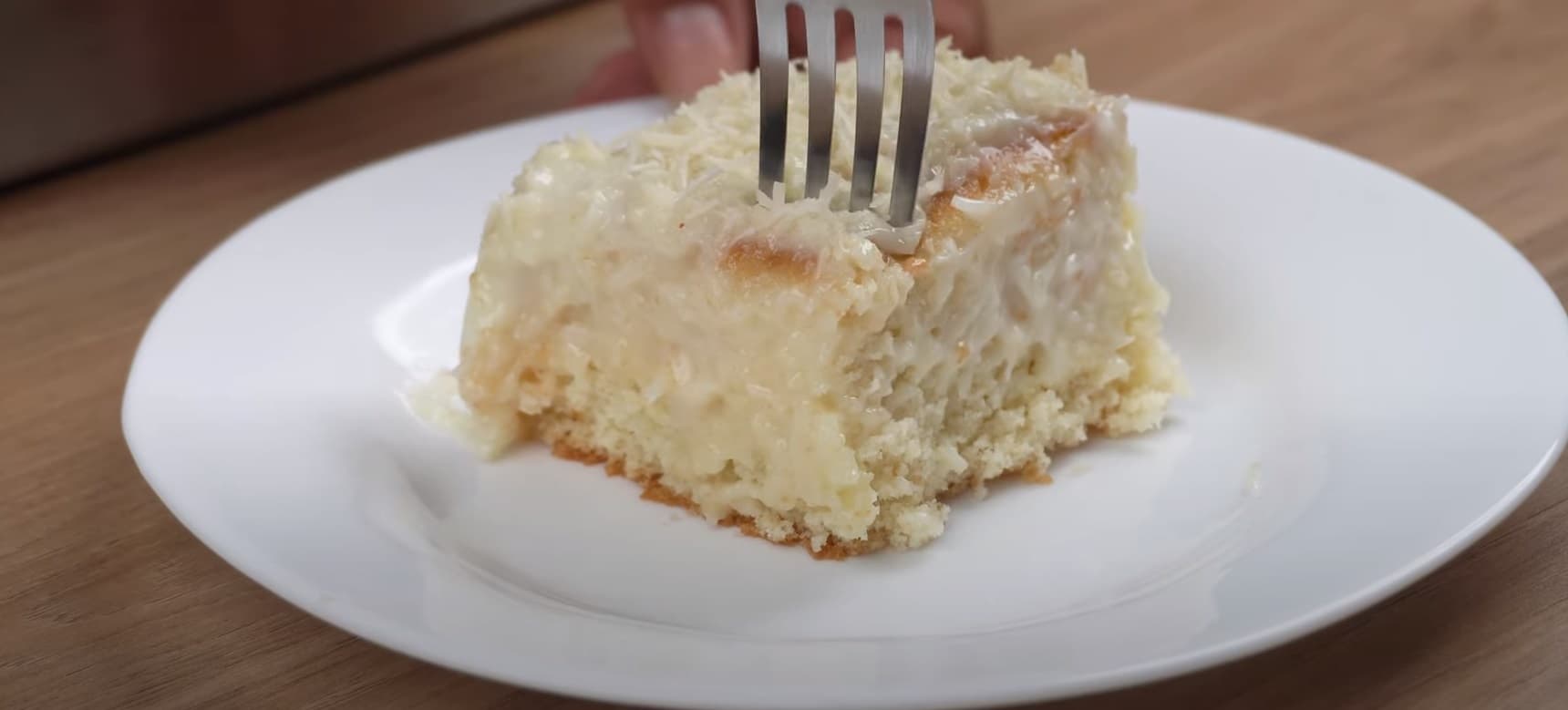 Bolo gelado de coco