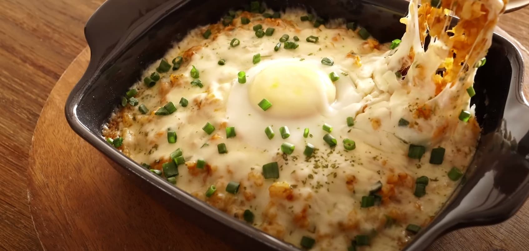 Arroz de forno com vegetais e ovos