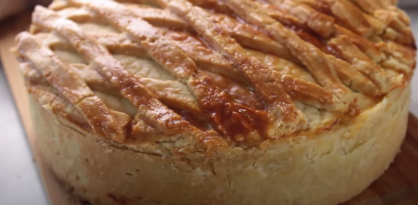 Massa amanteigada perfeita de empadão