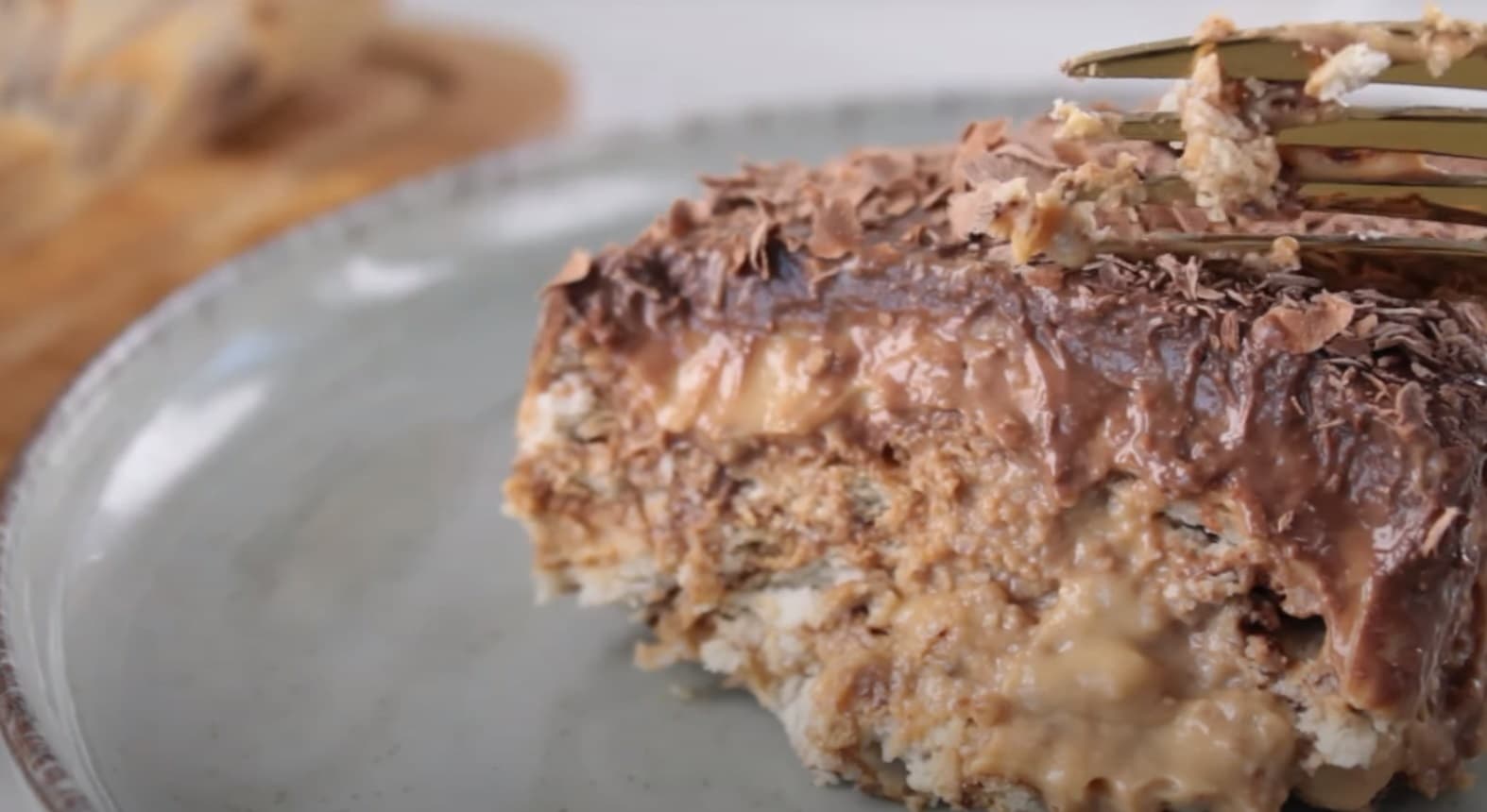 Pavê de doce de leite com chocolate