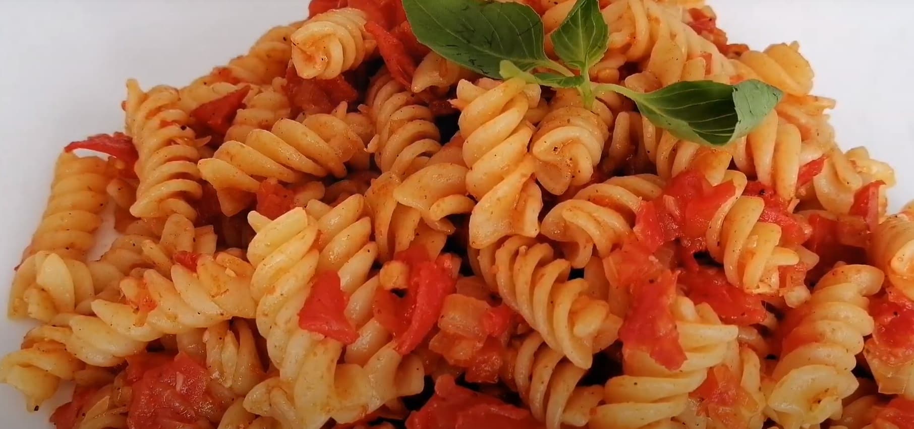 Macarrão com Molho de Tomate Simples