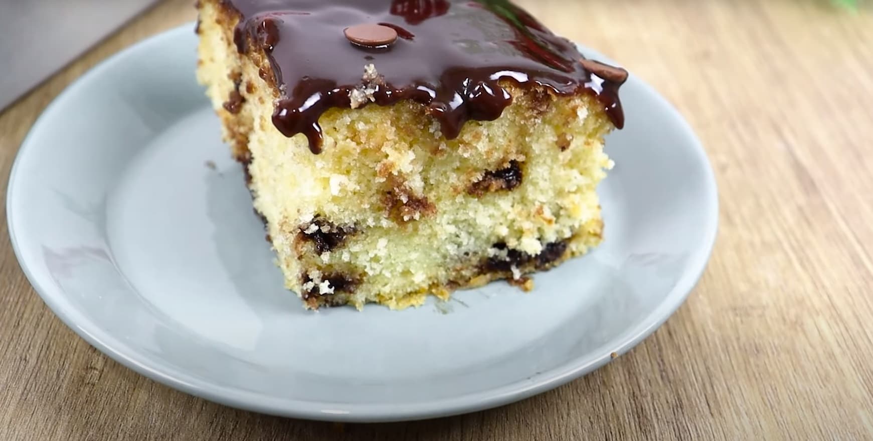 Bolo de Baunilha com Gotas de Chocolate