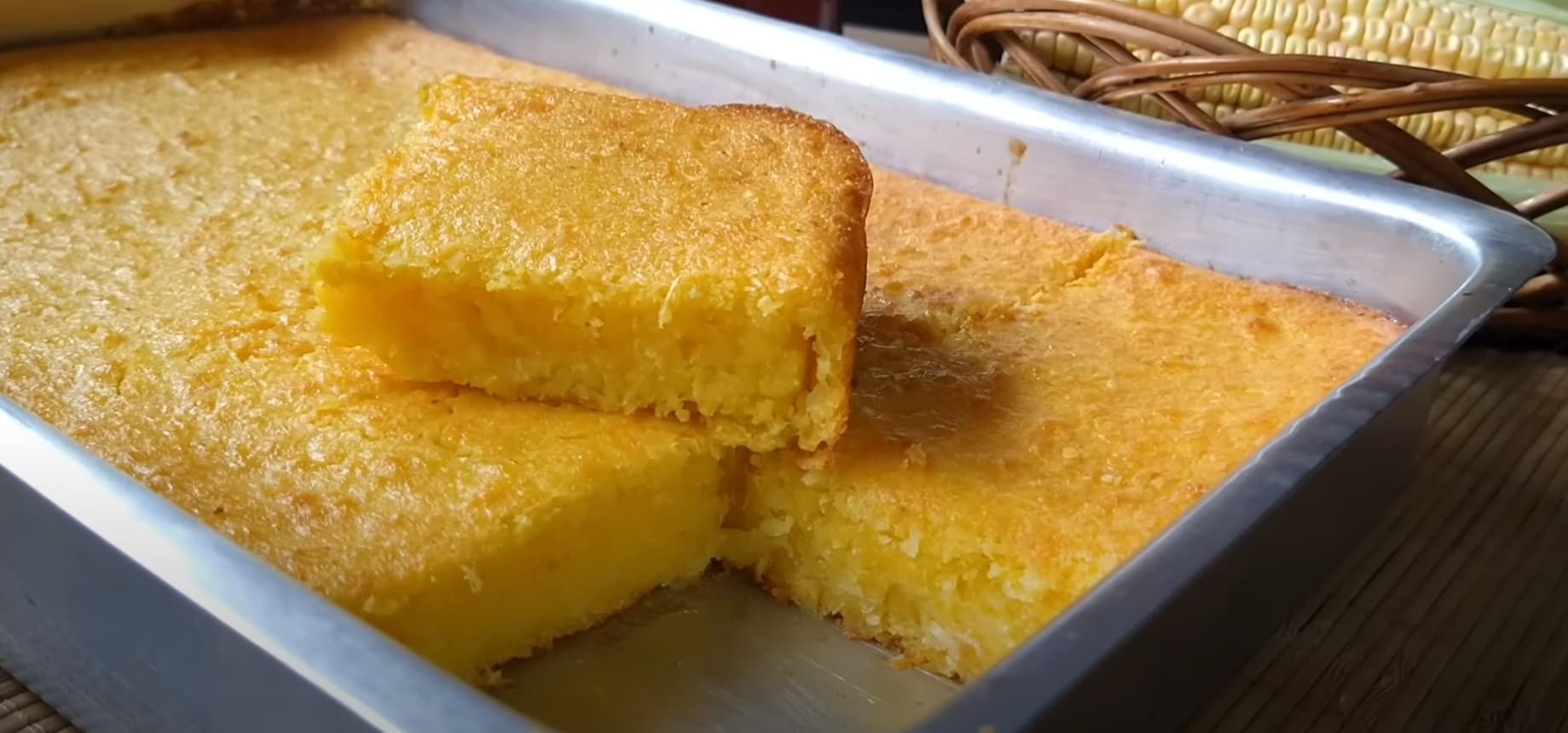Bolo de Milho com Fubá e Coco da Vovó