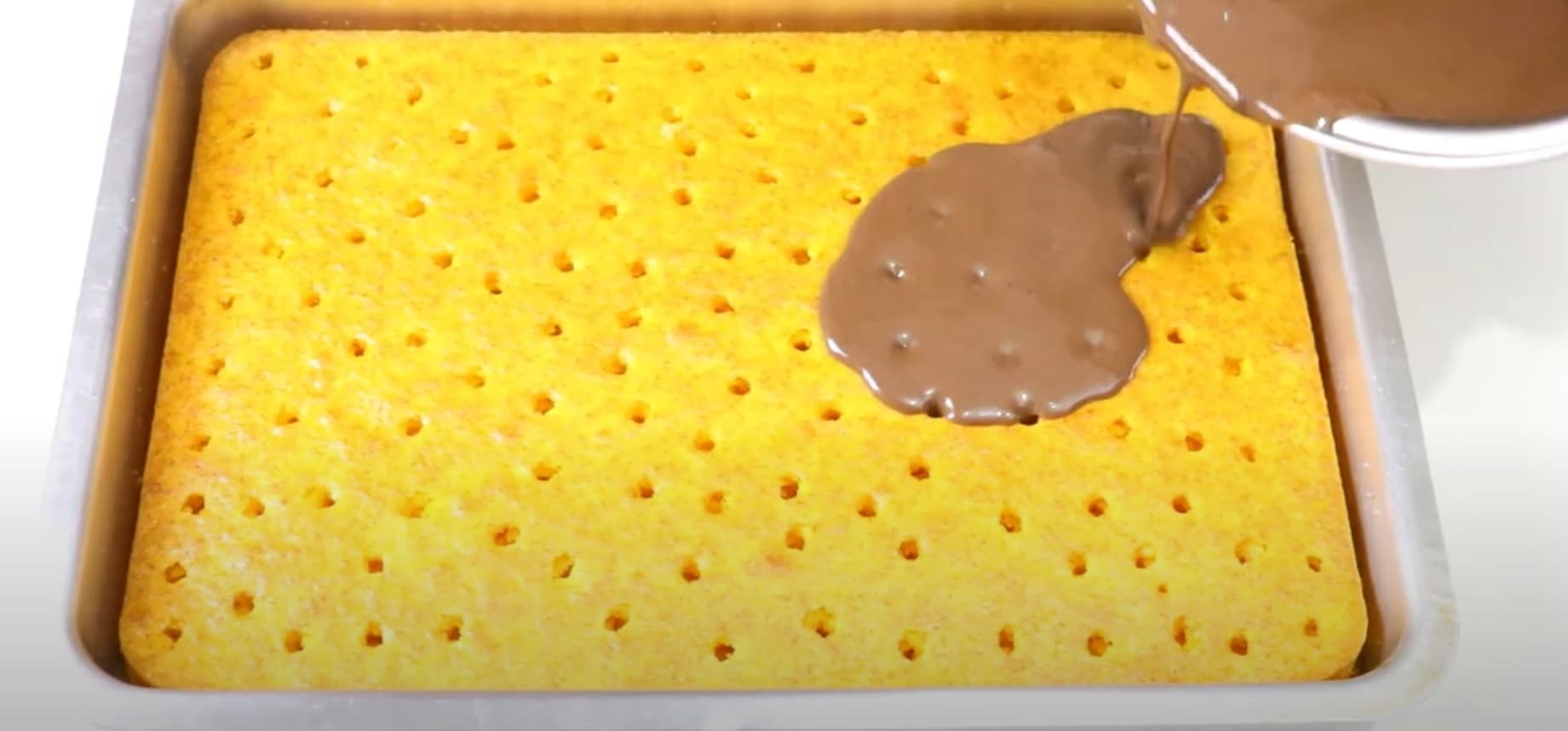 Calda de Nescau para Bolo de Cenoura Fofinho