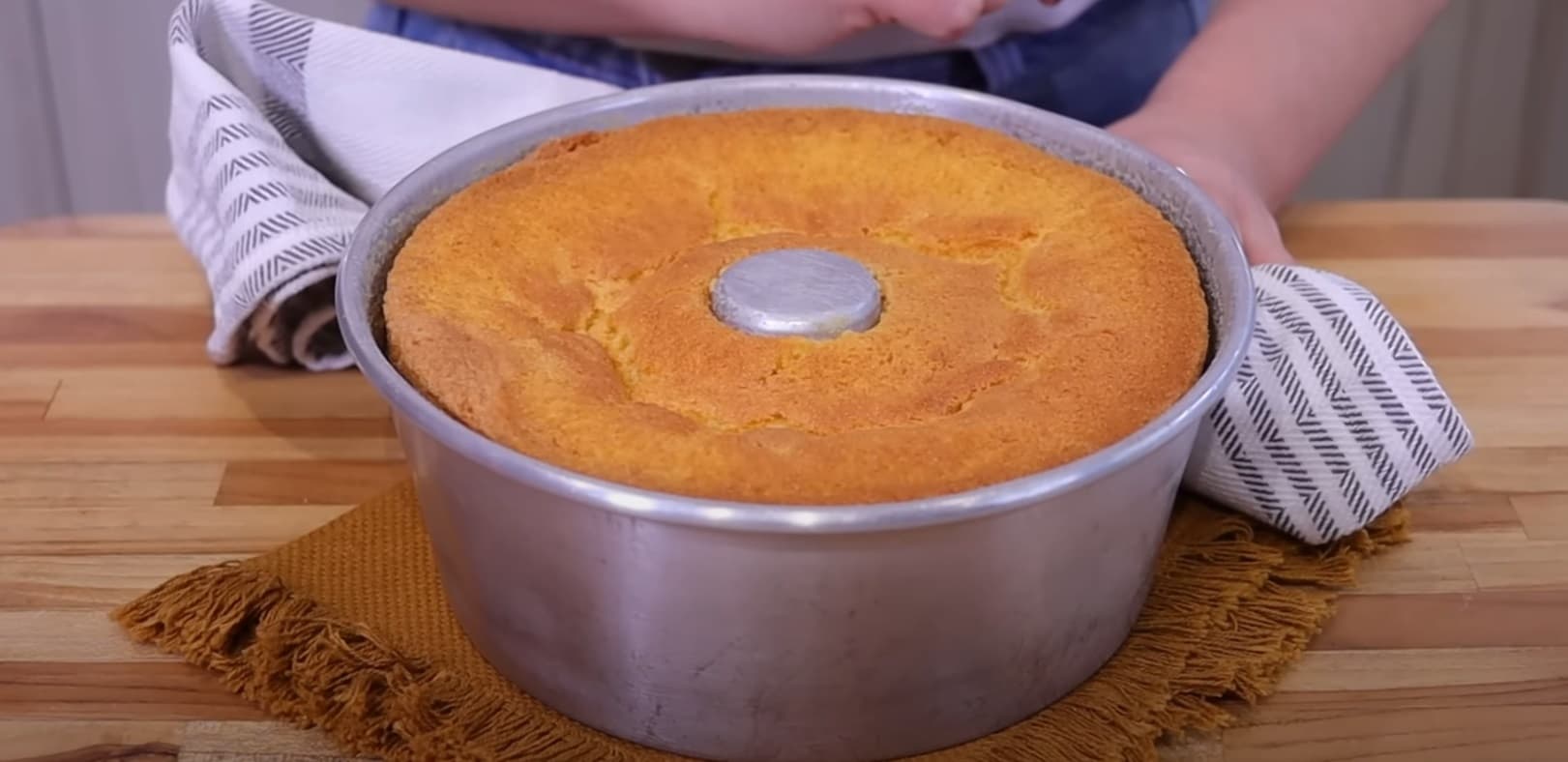Bolo Fofinho Broa de Fubá com Milho