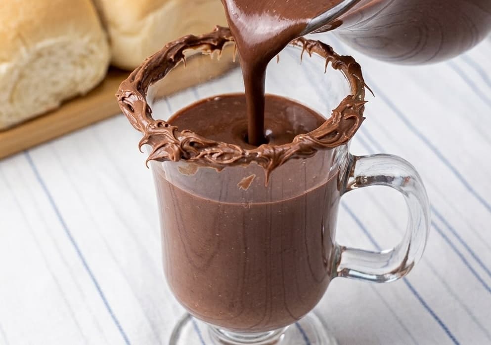 Chocolate quente com nutella