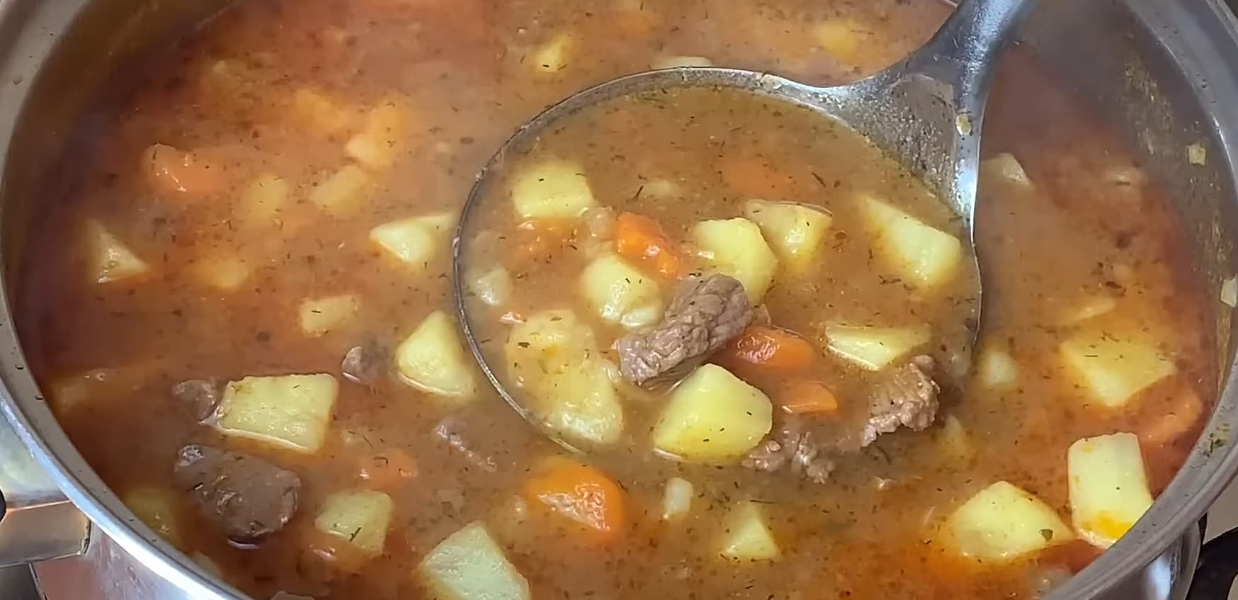sopa-de-carne-com-batattinha-e-cenoura-1
