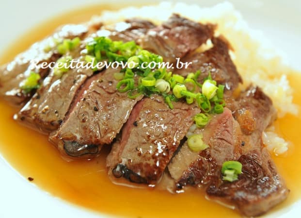 Alcatra ao Molho de Laranja e vinho