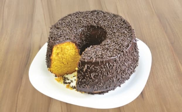 Bolo de cenoura de liquidificador