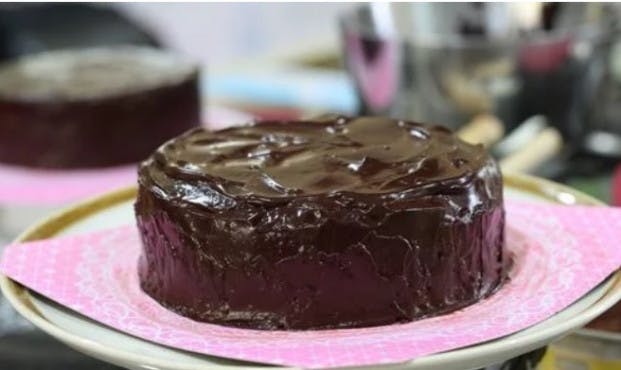 Como fazer bolo de chocolate bem fofinho