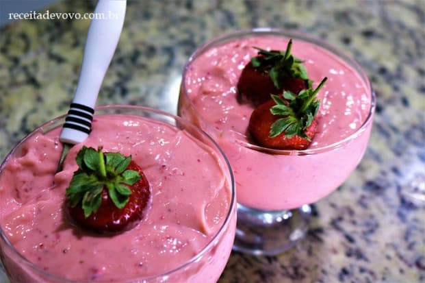 Receita de Mousse de Morango de liquidificador
