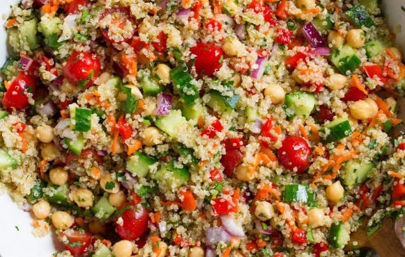 Salada Cítrica de Quinoa