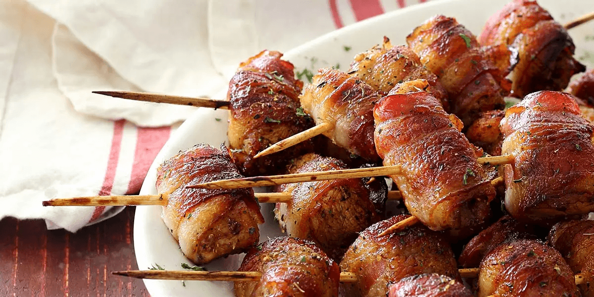 Receita de Espetinho de medalhão de frango com bacon