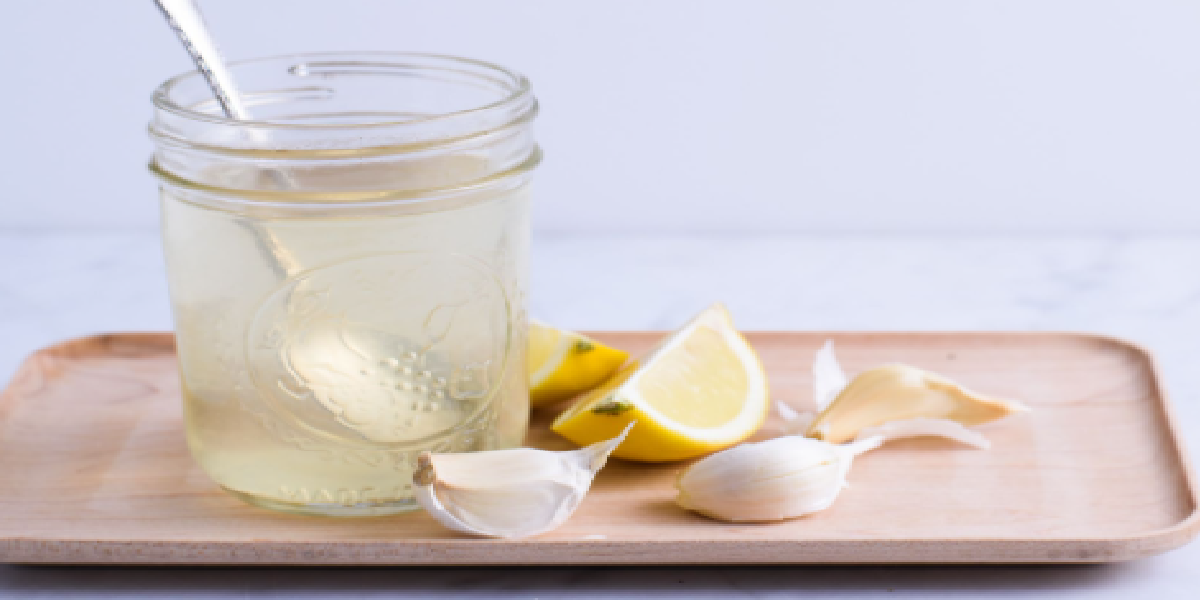 Chá de alho e limão para gripe e resfriado