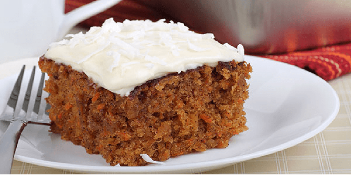 Receita de Bolo de cenoura e aveia saudável