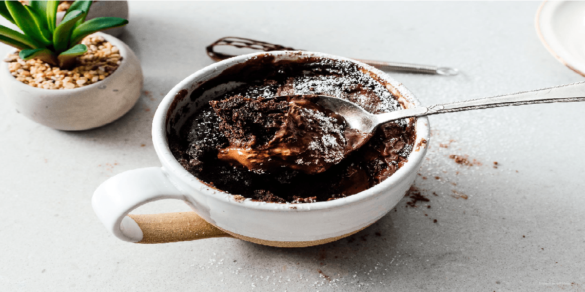 Receita de Bolo de chocolate na caneca sem glúten