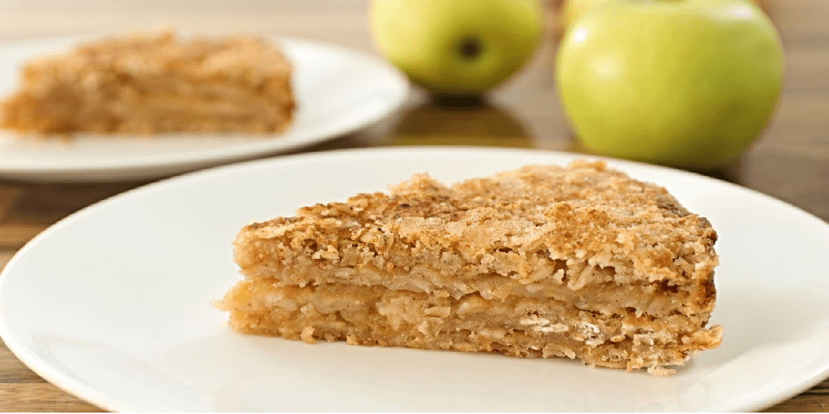 Receita de Bolo de maçã com aveia fit de liquidificador