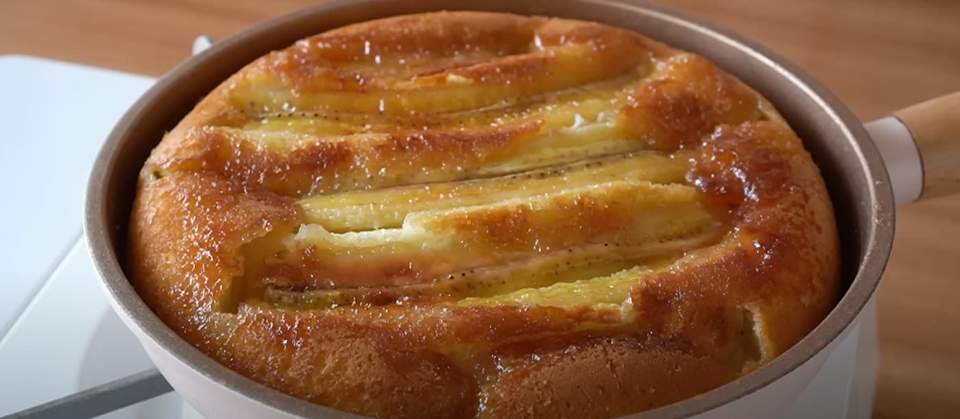 Bolo de Banana Caramelado na Frigideira