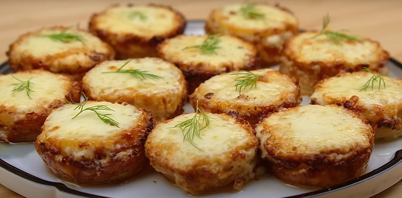 Tortinha Crocante de Queijo e Abobrinha