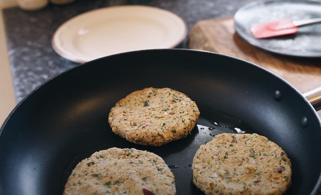 Bife de Hambúrguer de Soja e Grão-de-Bico