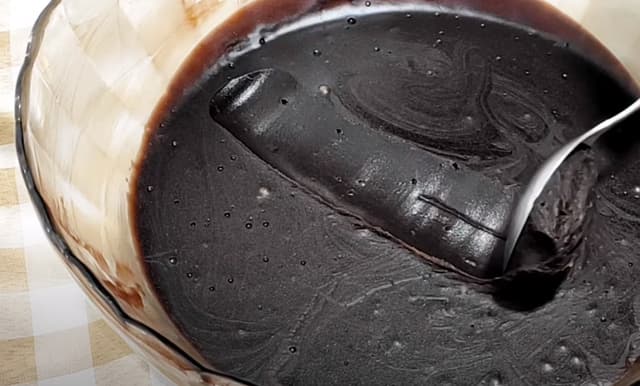 Recheio de ganache de chocolate com café