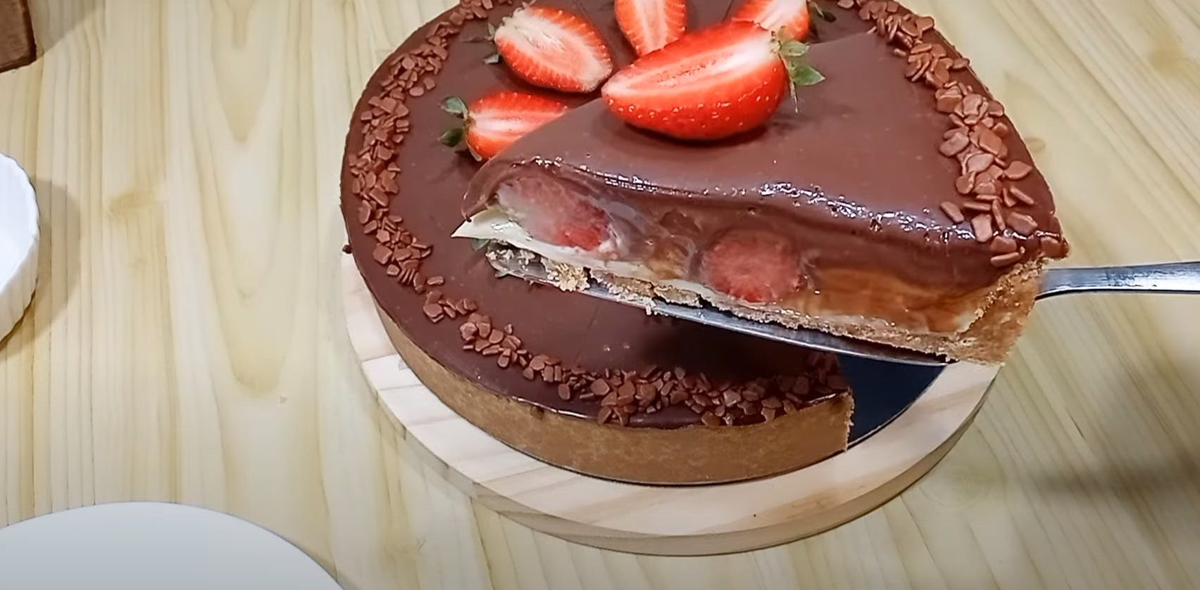 Torta de morango com chocolate