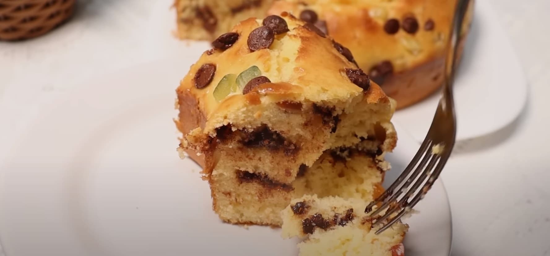 Torta Panetone com Gotas de chocolate