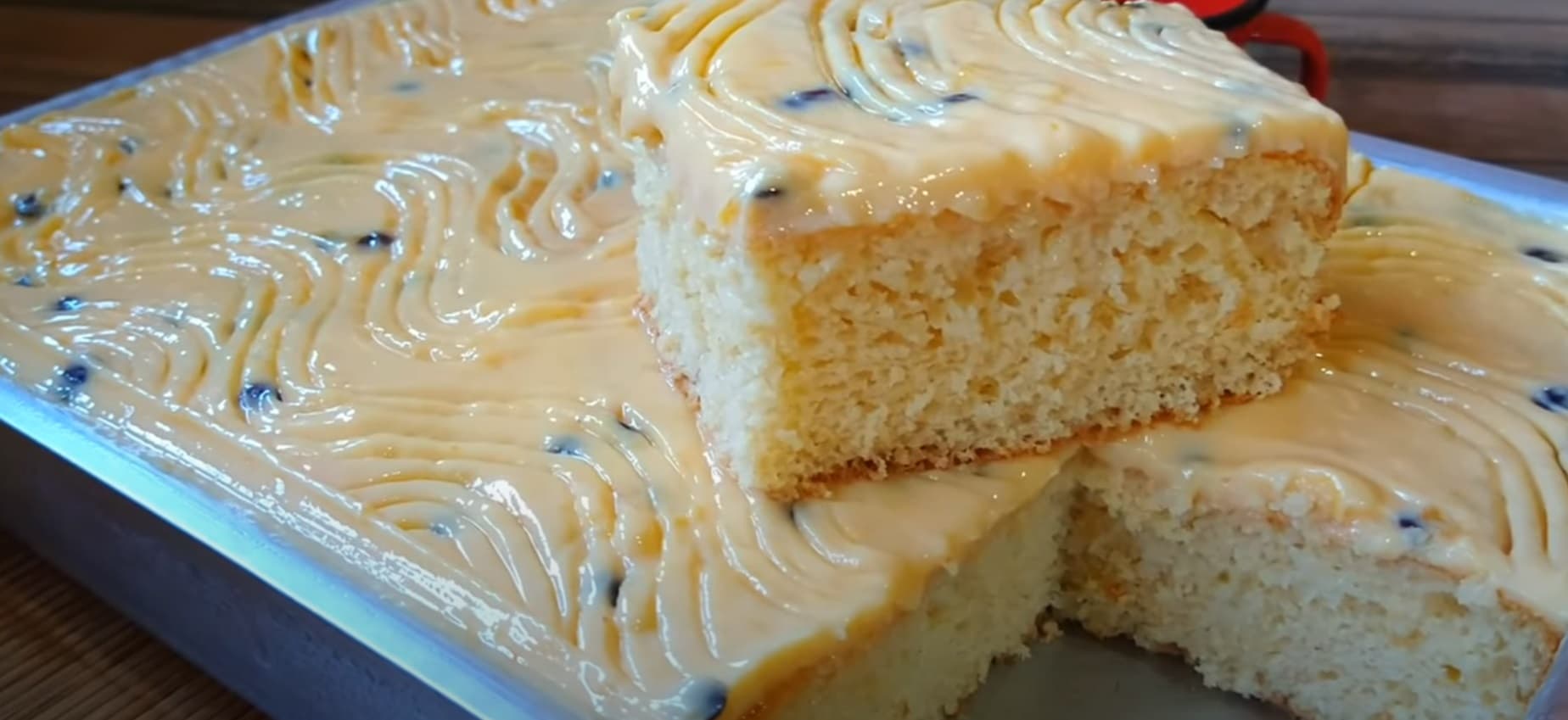 Bolo de Maracujá com Maizena e Mousse de Maracujá