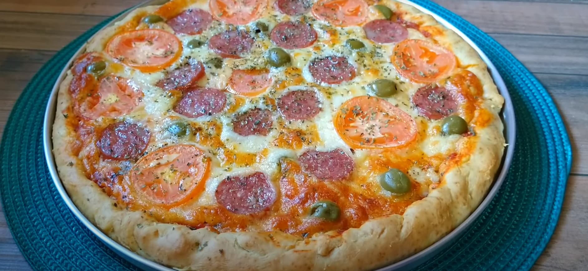Pizza de Massa Caseira de Liquidificador