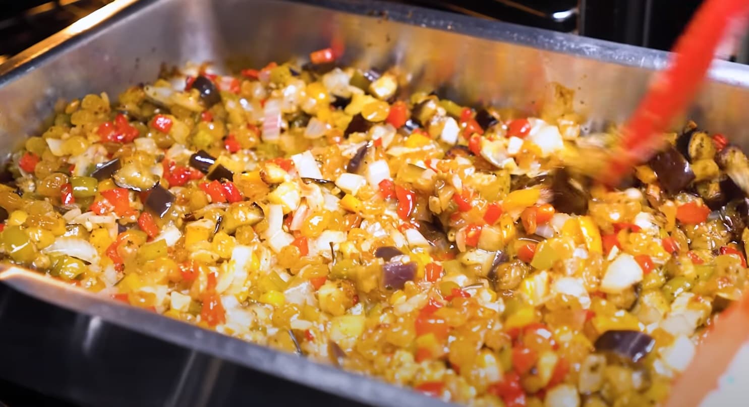 Como fazer antepasto de berinjela com molho picante
